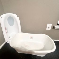 Summer Infant Comfort Height Bath Tub