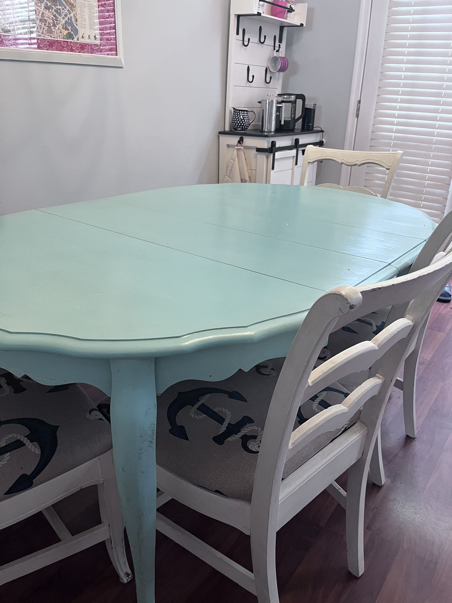 Refurbished Kitchen table w/ Chairs