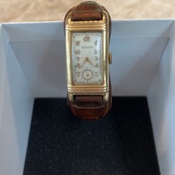 Vintage Gruen Men’s Watch; 20mm Gold Tone With Leather Band And Rectangle Case. Manual Wind.