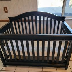 Europe Baby Crib