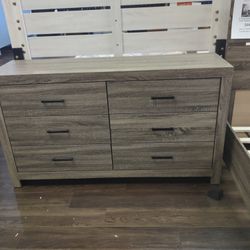 BRAND NEW DRESSER SINGLE DRESSER