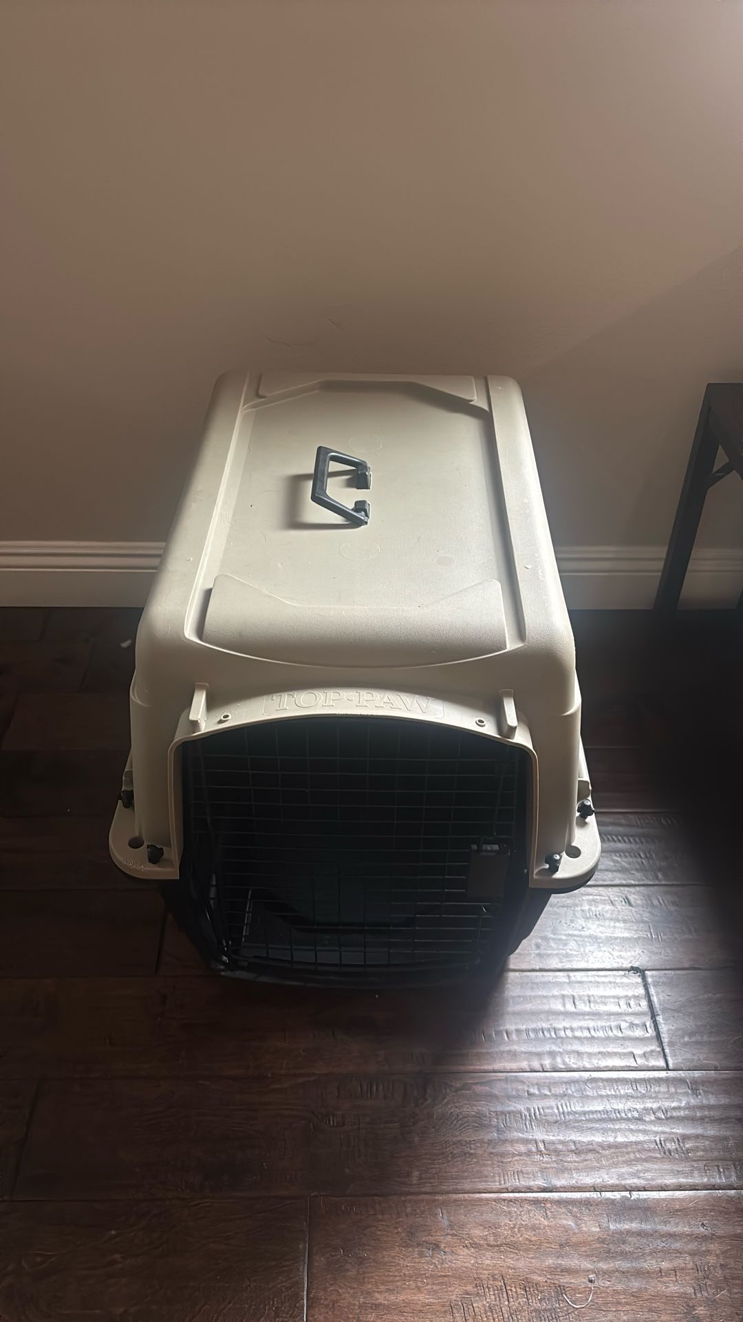 Dog crate