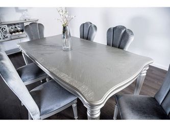 Hannoria Silver Dining Table