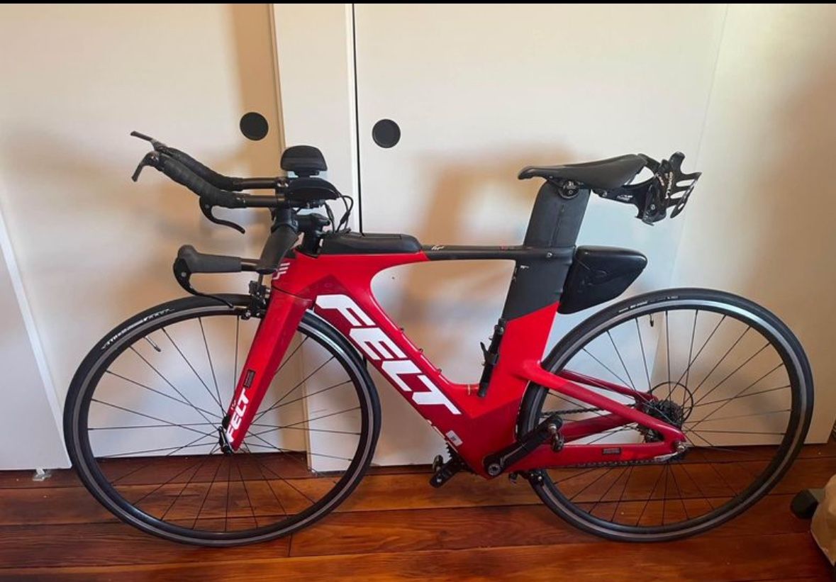 Felt Triathlon Bike