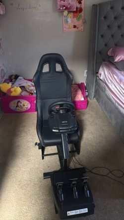 Logitech car simulator for playstation 5