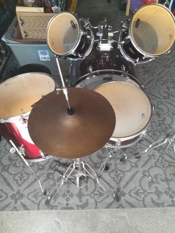 Rebel drum set