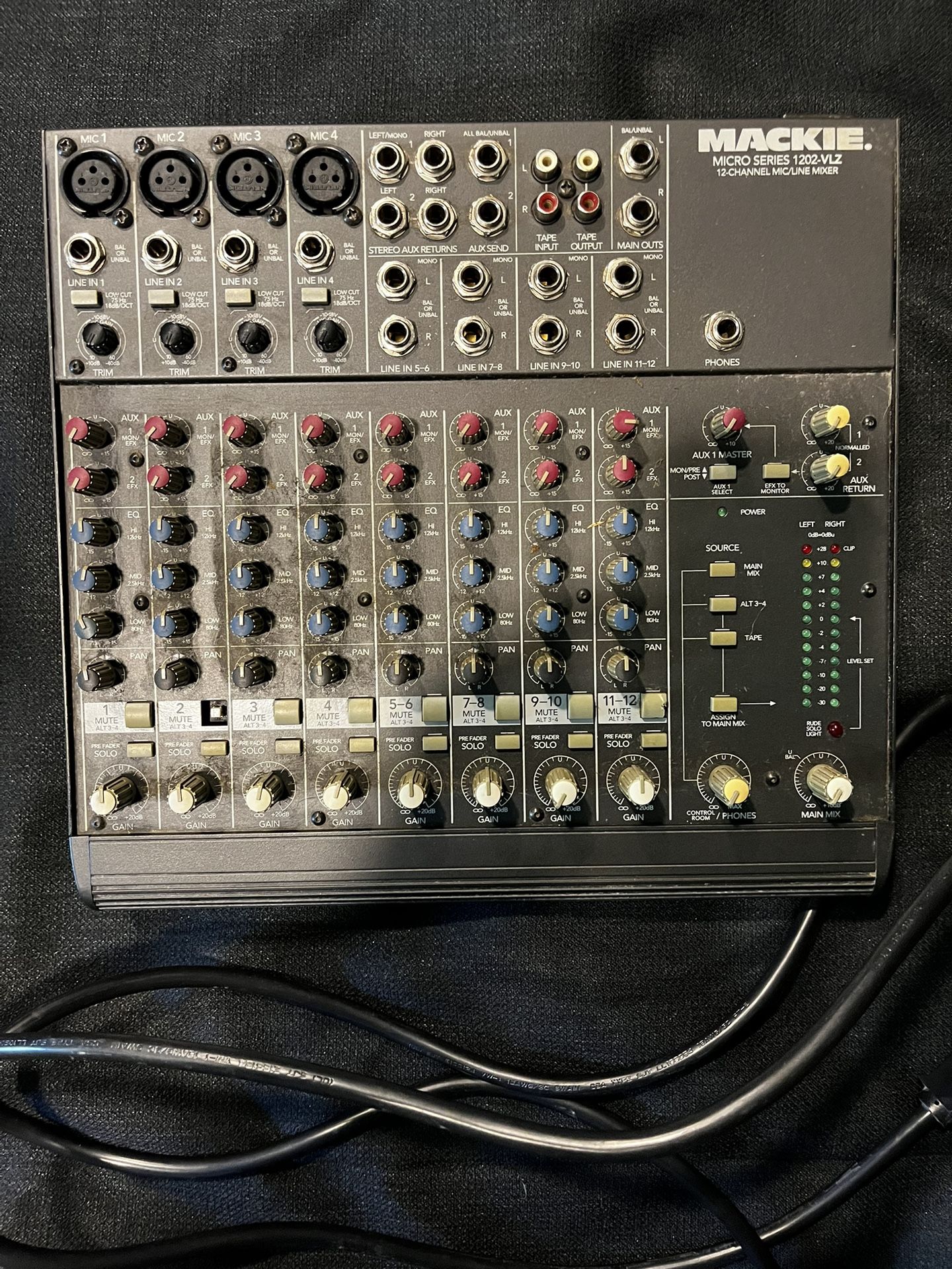 MACKIE MICRO SERIES 1202 12 CH MIC/LINE MIXER LOW NOISE HIGH HEADROOM