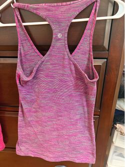 Lululemon Women's Pink Gray Striped Racerback Tank Top Size 2 (small) Stretch Sleeve…