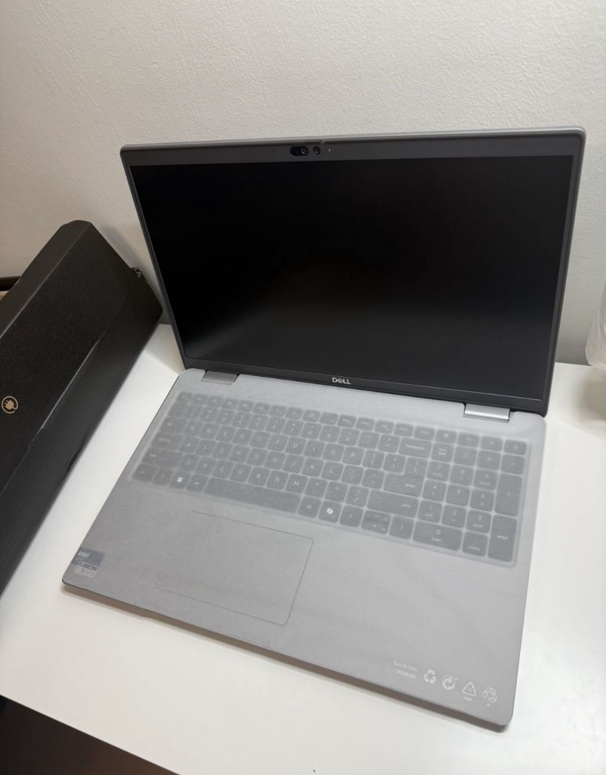 Laptop Dell Latitude 5550 ultra 7 165H 32Gb 512Gb