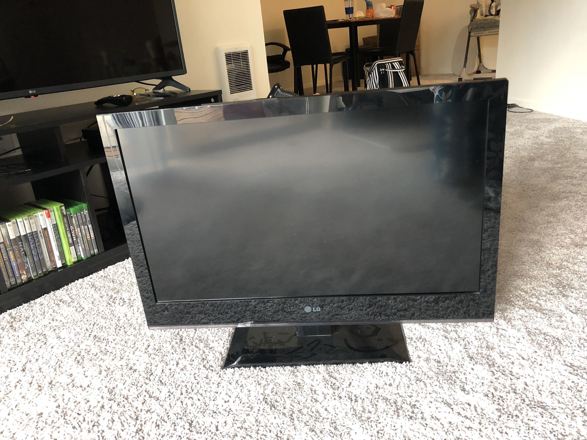 LG tv