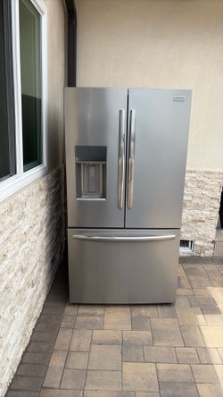 Used Frigidaire Gallery refrigerator