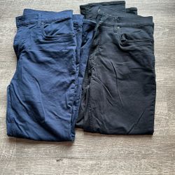 2 Pairs Men 38x30 Banana Republic Pants