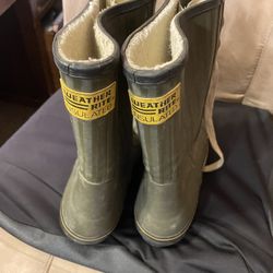 Weather Rite Insulated Boots With Steel Shank