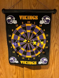 Vikings magnetic dart board