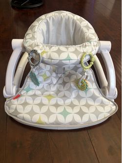 FisherPrice Sit-Me-Up Floor Seat Portable Baby Chair
