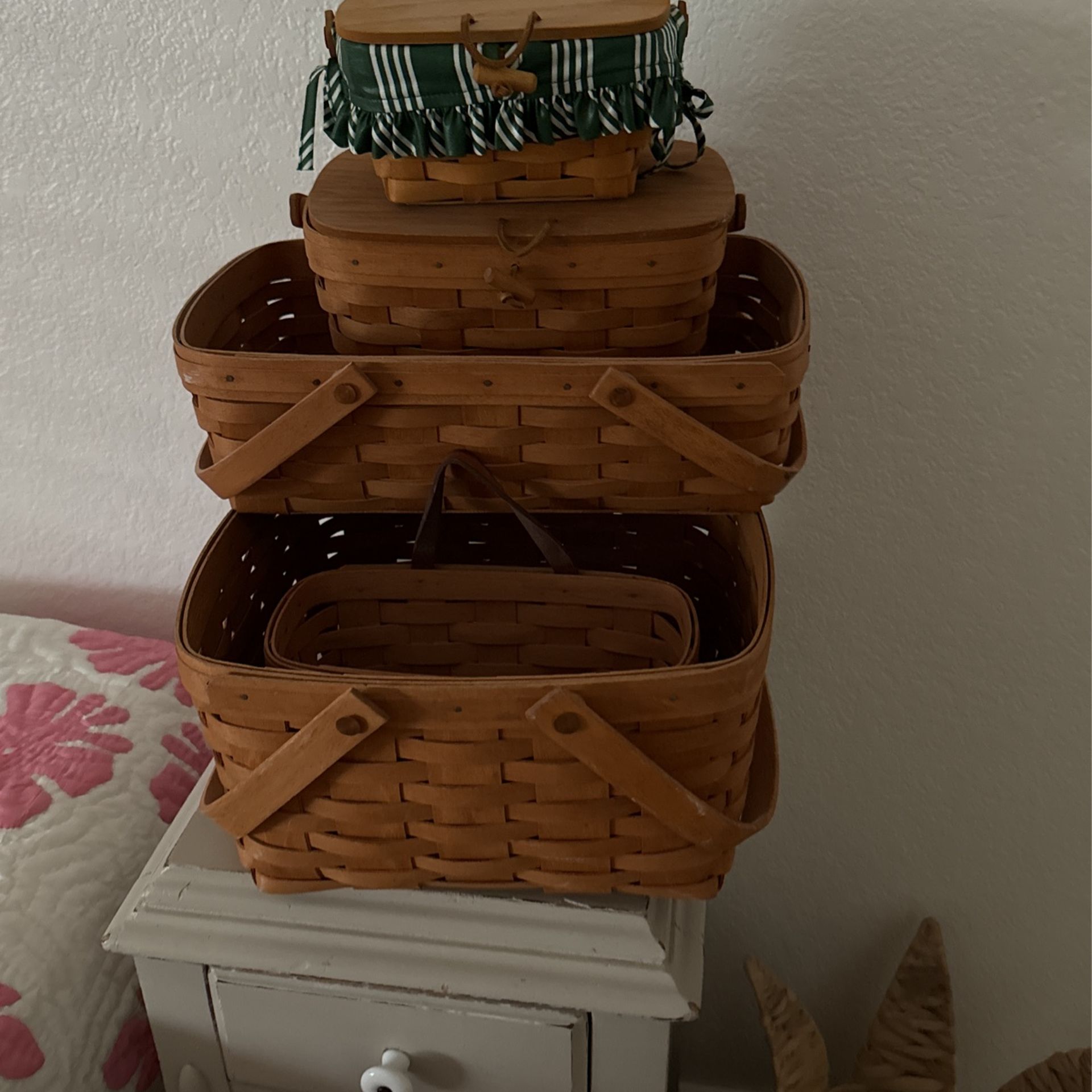 Longaberger Baskets Lot Of 5.        93314