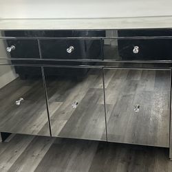 Mirror Cabinet/Dresser