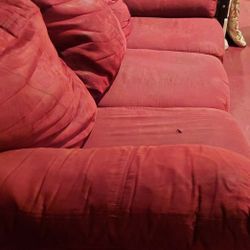 Microfiber Couch Very Comfortable Does Need To Be Cleanec KIDS Can Deliver Okc Area 30