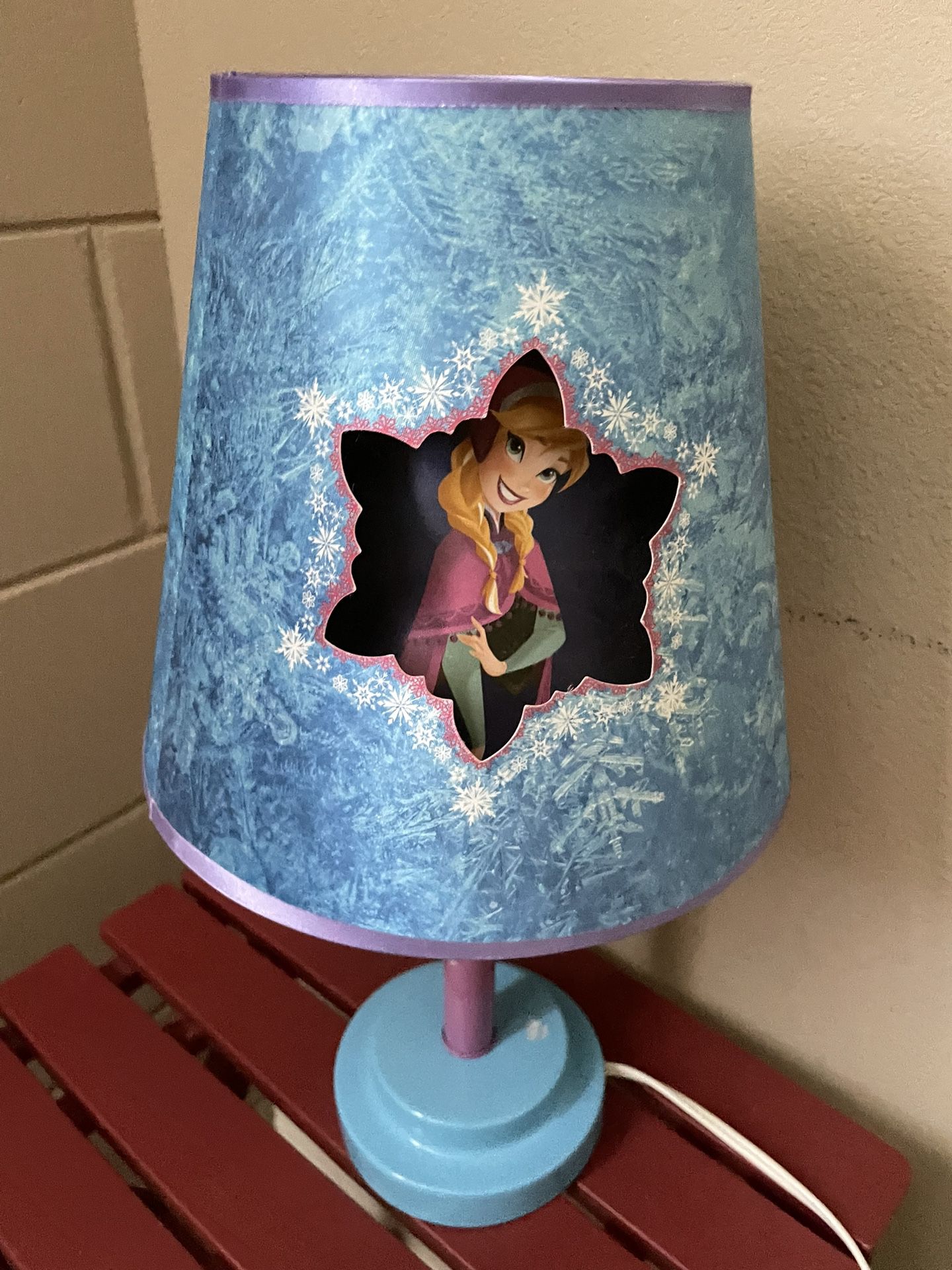 Cut Outs Elsa & Olaf Nightstand Lamp! Disney Frozen