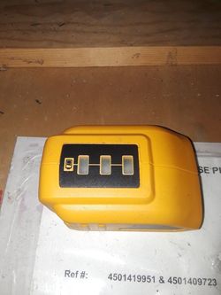 Dewalt usb power source