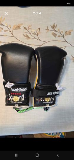 Classic Professional Boxing Gloves 16oz lace ups