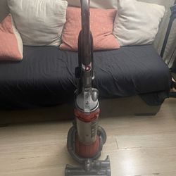 Dyson Vacuum 
