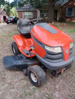 09 Husqvarna 46" Cut, replaced engine and serviced