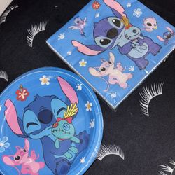 Stitch Napkins And Plates For Cake 