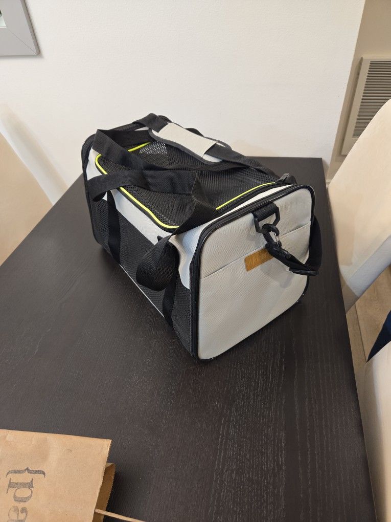 Pet Carrier Portable Foldable