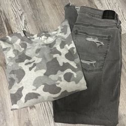 American Eagle Women's Stretch frayed Jeans and Camo Top