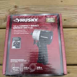 HUSKY 1/2in COMPACT IMPACT WRENCH  500ft-lbs