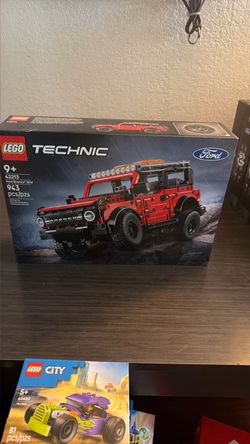 Ford bronco SUV Lego