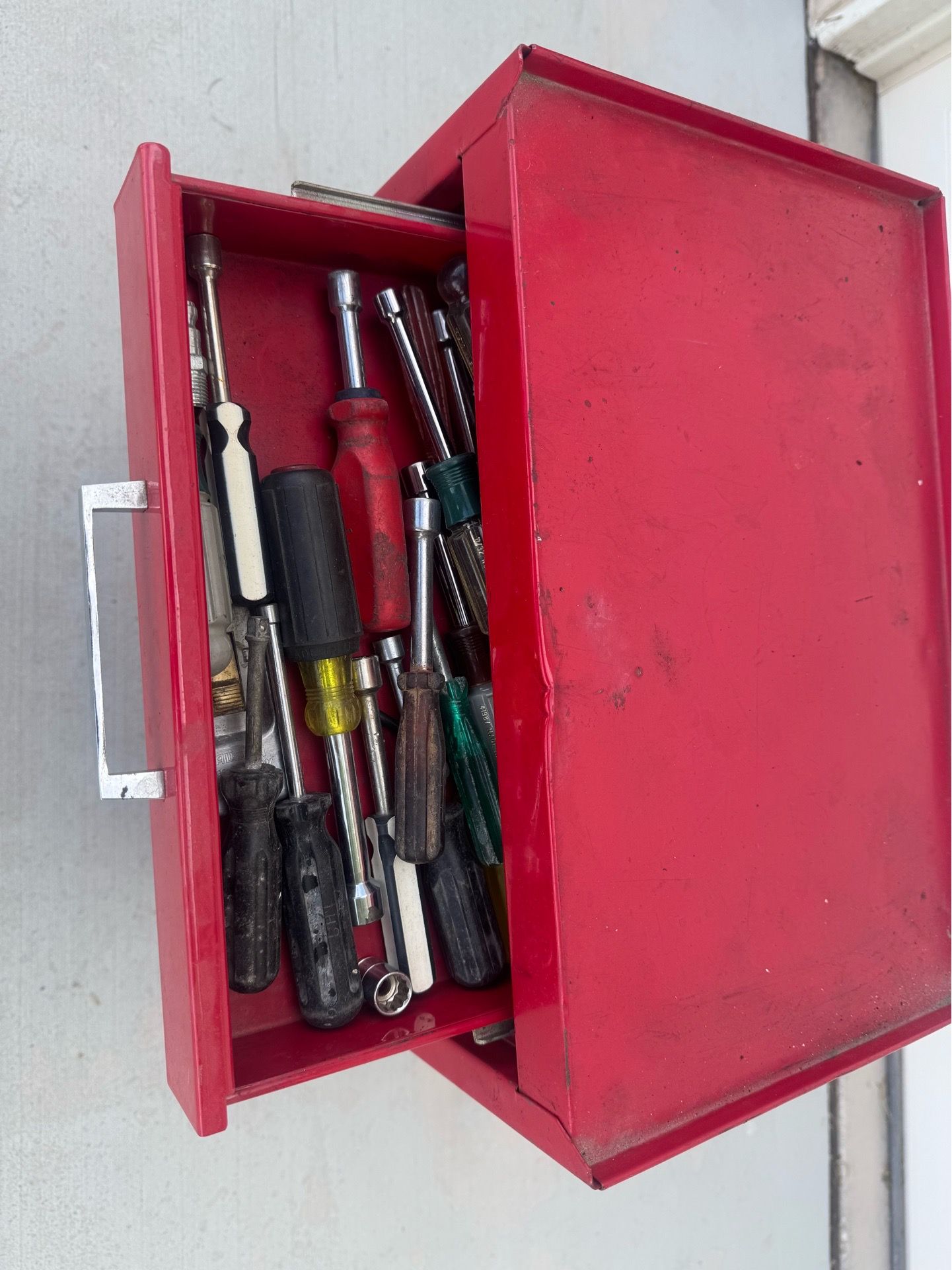 Tools box with sockets