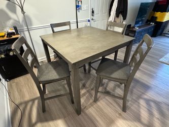 Ashley Furniture 5-Piece Counter Height Dining Set – Gray