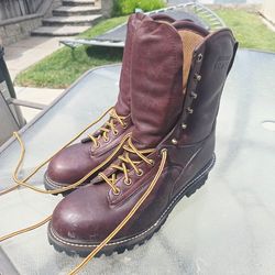 Lehigh Safety Shoes/ work boots 11 W Brown 8" Leather Logger Steel Toe Boot Insulated