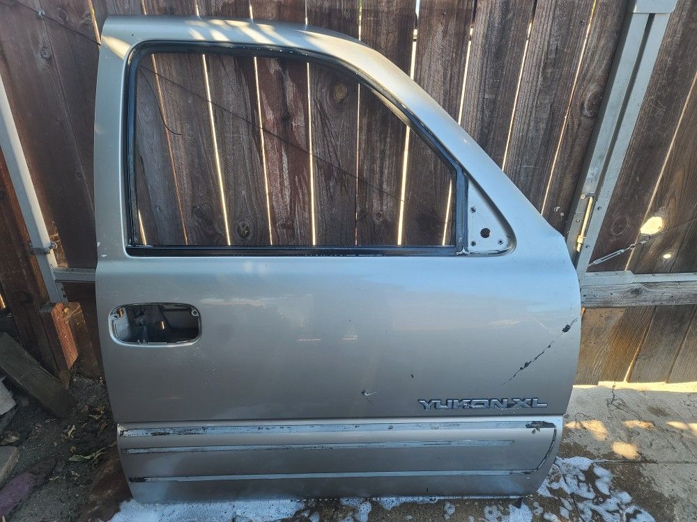 Silverado Tahoe Yujon Door Shell