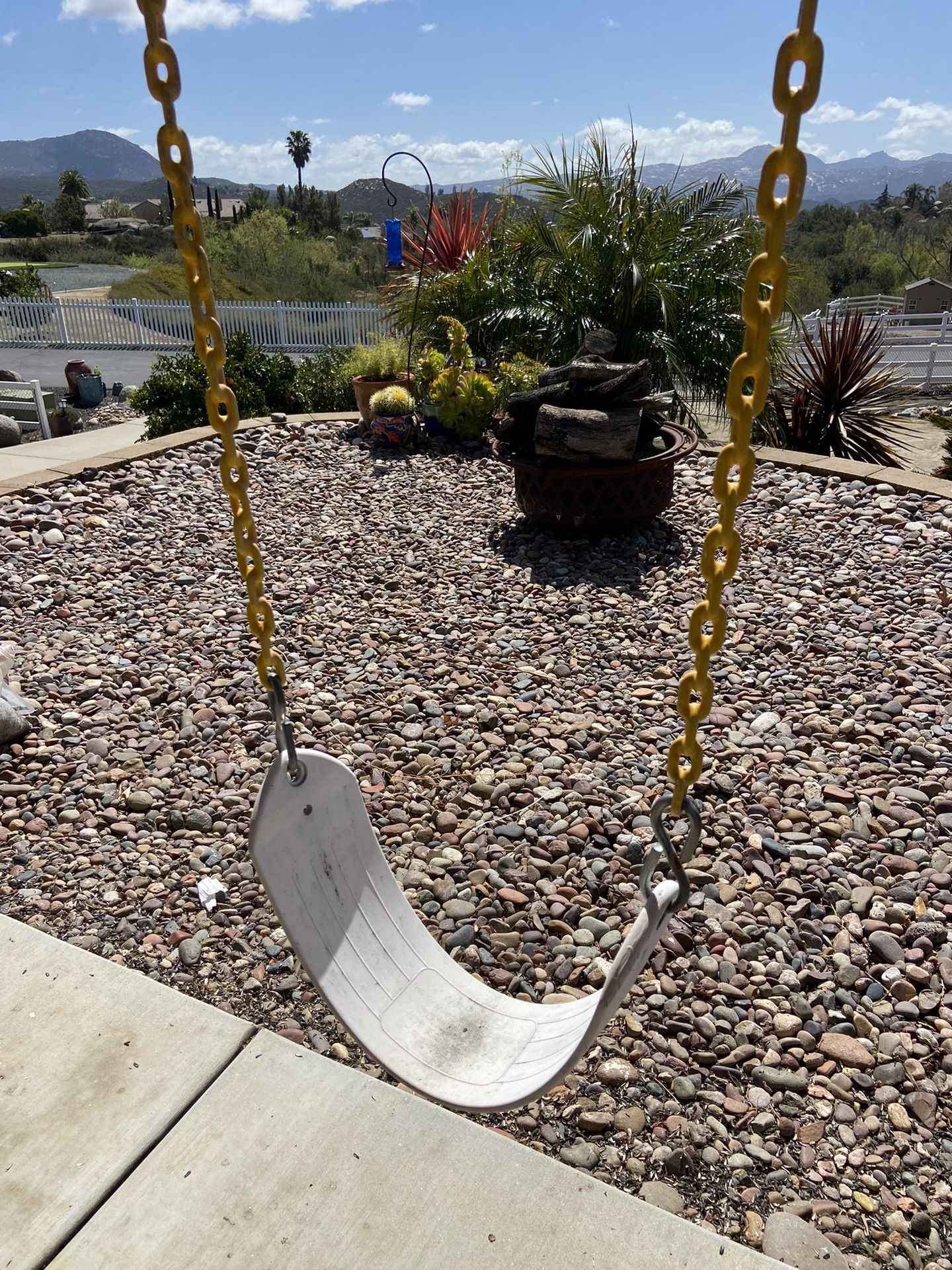 Swing with Hardware