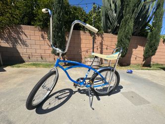 2020 Schwinn Stingray