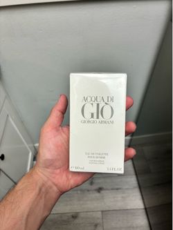 Men cologne
