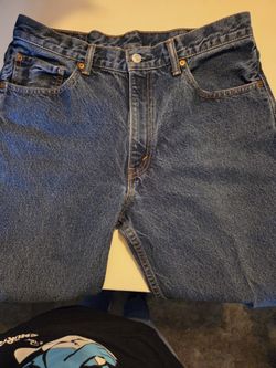 550. Tag Reads W34 L32 ~ Very Good Condition