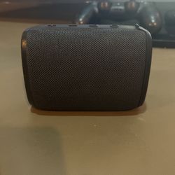 Waterproof Speaker With Charger