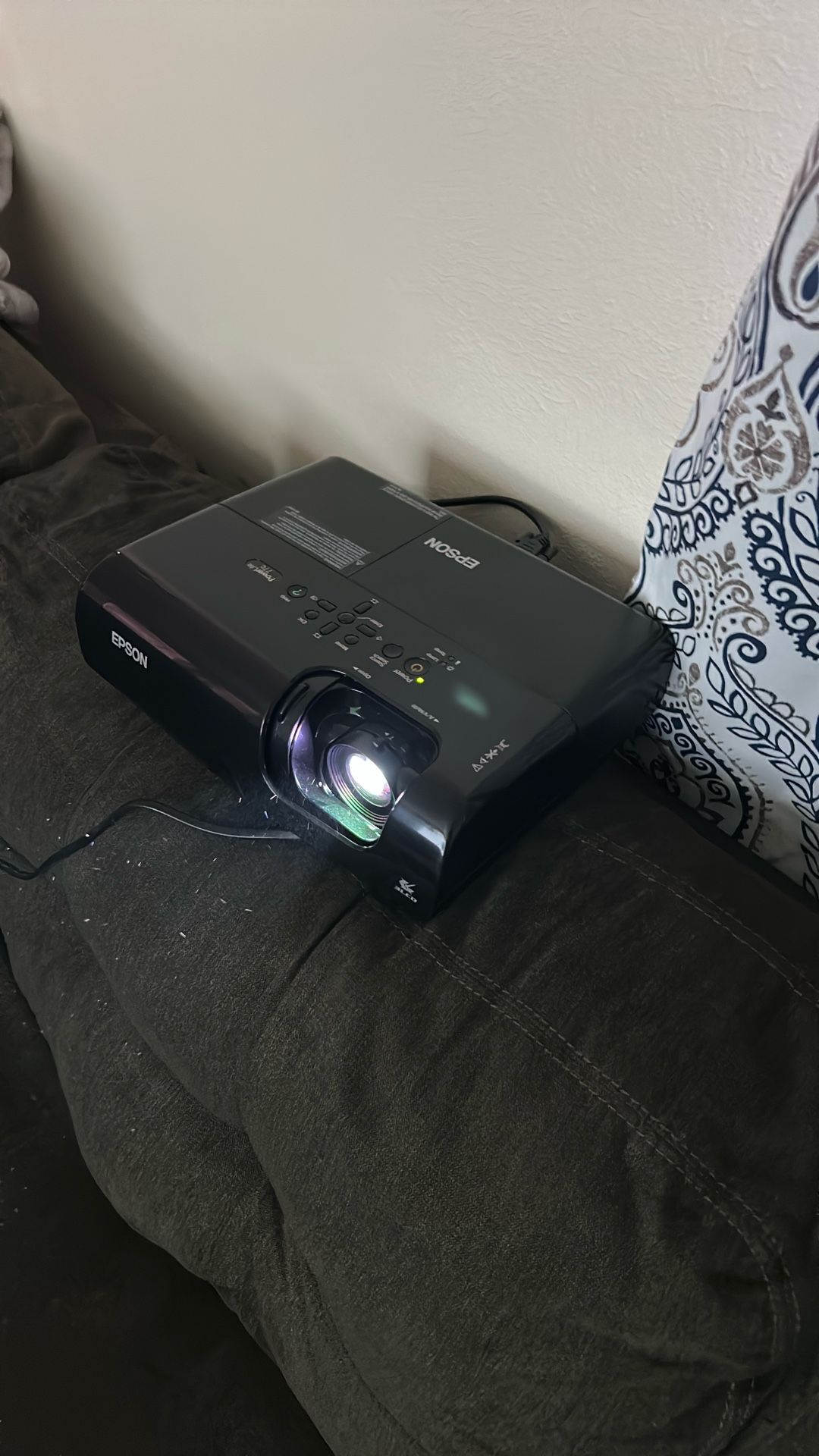 Projector- Epson PowerLite 77c
