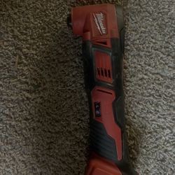 Milwaukee M18 Multi Tool