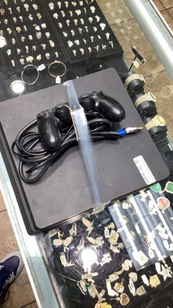 Sony PlayStation 4 clean ready to go