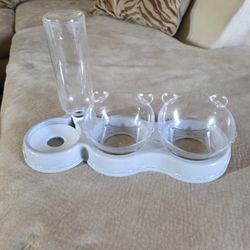 Small Plastic Pet Bowls