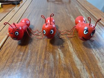 Cute Red Concrete Ant Set