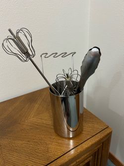 Kitchen utensils