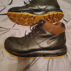 NIKE ACG AIR BOOTS