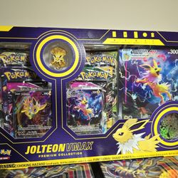 Pokemon Vmax Premium Collection 
