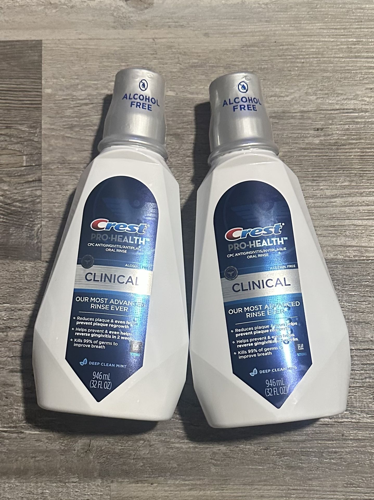 Crest ProHealth Clinical Deep Clean Mint Mouthwash 946Ml $4.50 Each